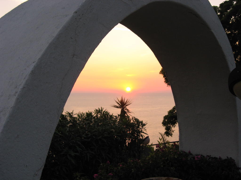 吉亚尔丁诺太阳住宅酒店 Forio di Ischia 外观 照片