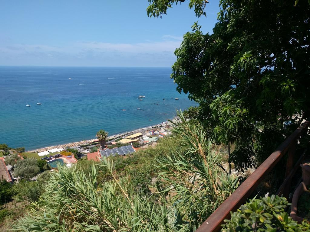 吉亚尔丁诺太阳住宅酒店 Forio di Ischia 外观 照片