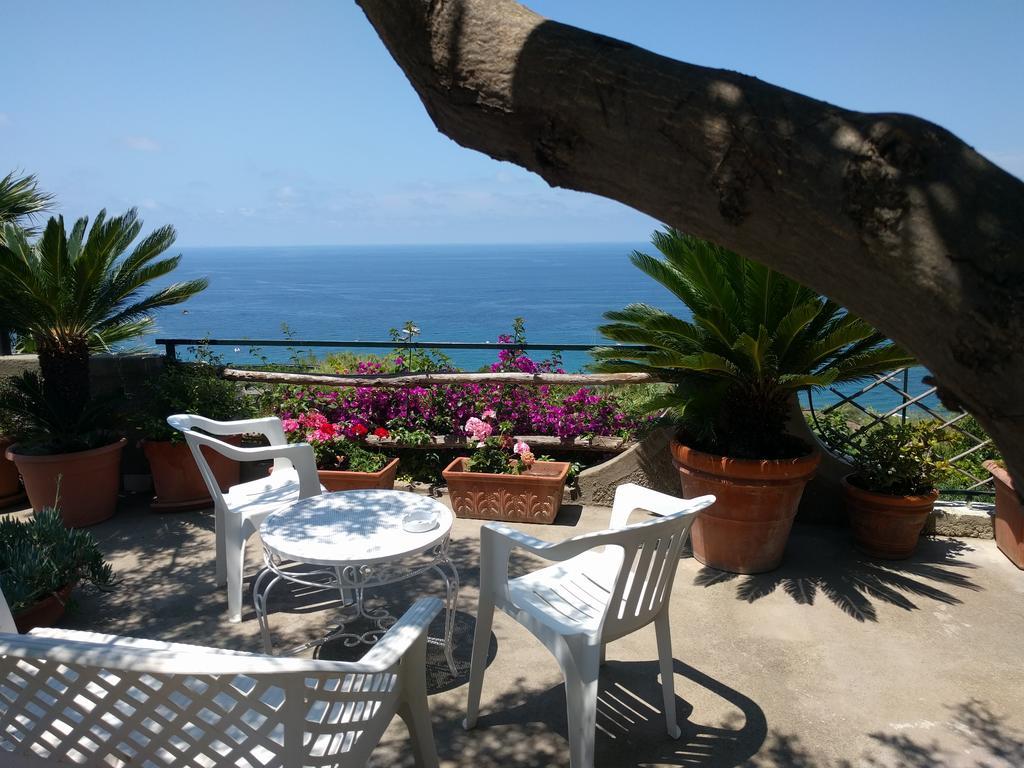 吉亚尔丁诺太阳住宅酒店 Forio di Ischia 外观 照片