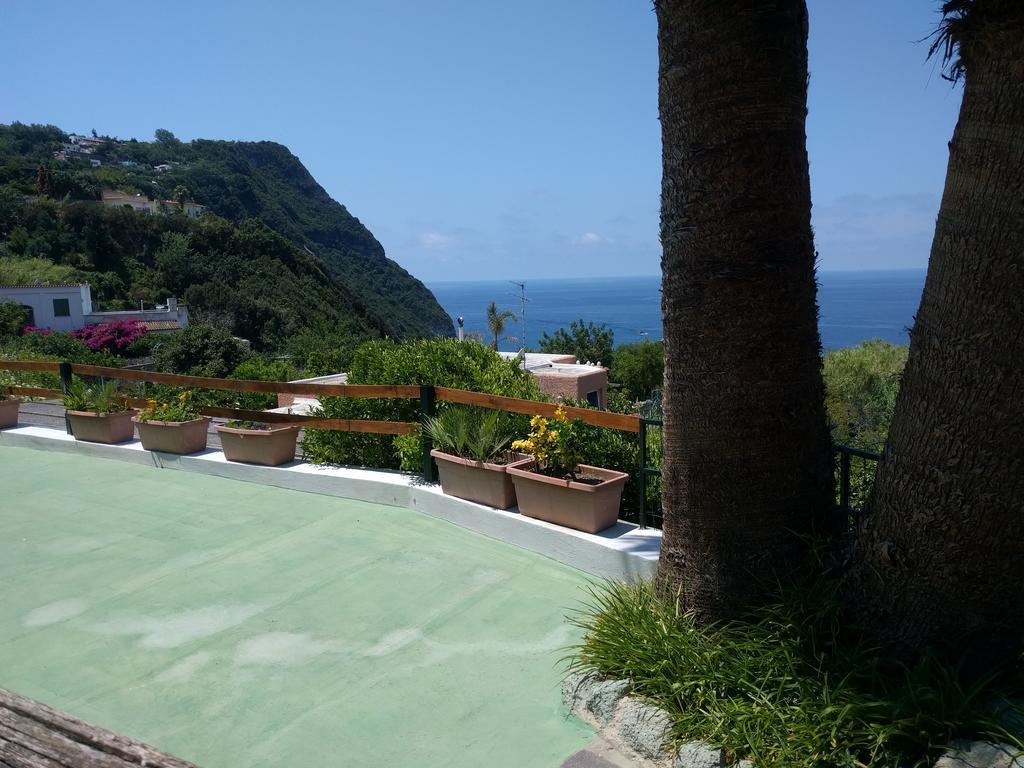 吉亚尔丁诺太阳住宅酒店 Forio di Ischia 外观 照片