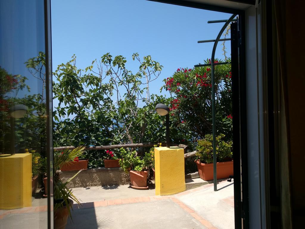 吉亚尔丁诺太阳住宅酒店 Forio di Ischia 外观 照片